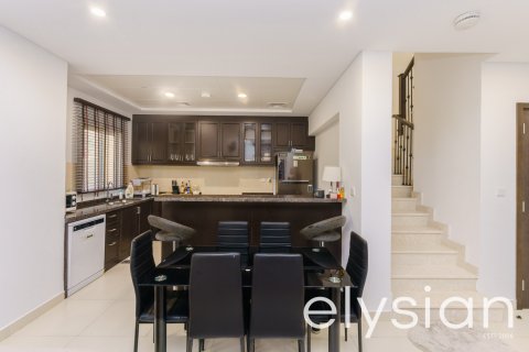 3 bedrooms Villa in Bella Casa, UAE No. 64675 7