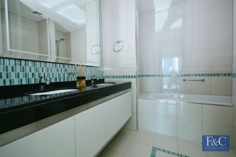 2 bedrooms Apartment in Damac Heights, UAE No. 153360 29
