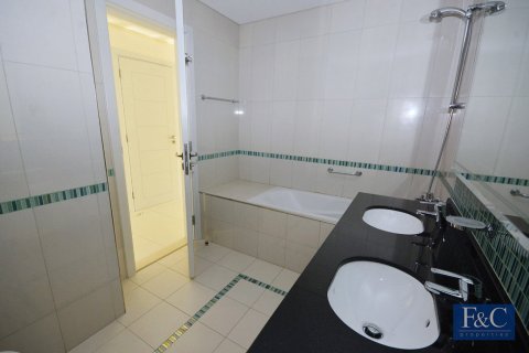 2 bedrooms Apartment in Damac Heights, UAE No. 153360 23