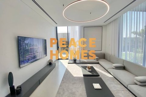 6 bedrooms Villa in Tilal City, UAE No. 10882 19