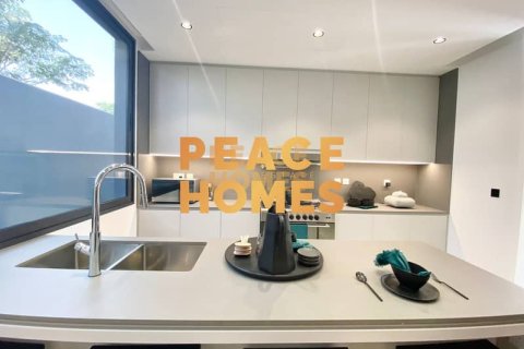 6 bedrooms Villa in Tilal City, UAE No. 10882 15