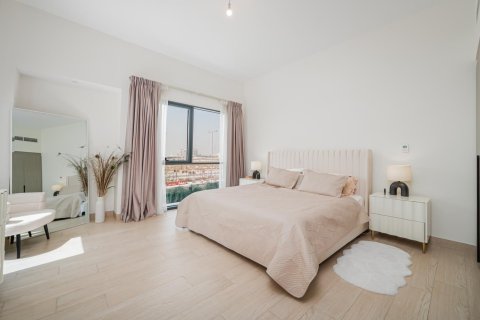 Townhouse de 3 dormitorios en Al Furjan, UAE No. 221696 9