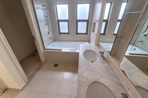 4 bedrooms Townhouse in Dubai, UAE No. 224510 11