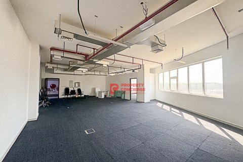 Office de 162m² en Dubai Investment Park, UAE No. 39637 5