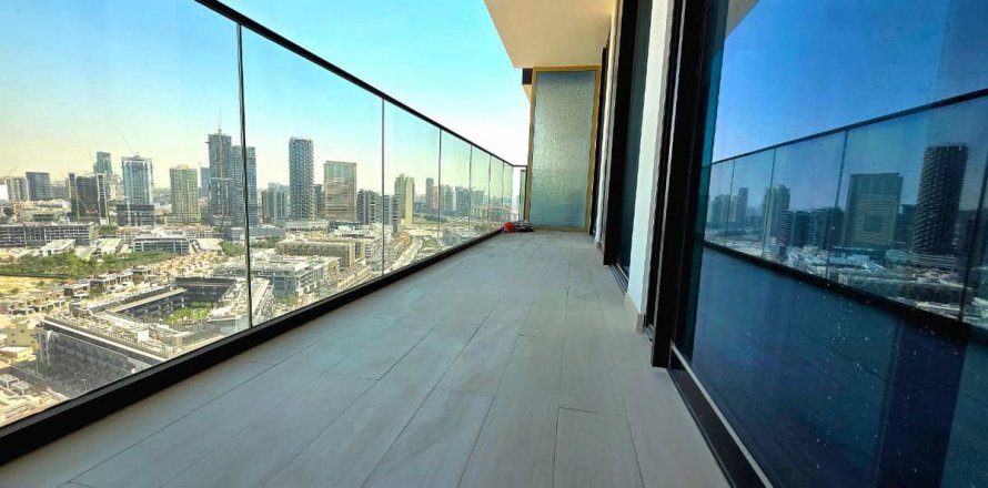 2 bedrooms Apartment in Dubai, UAE No. 165980