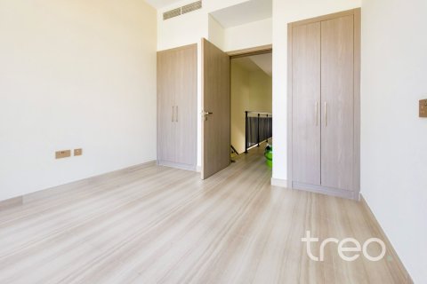 Townhouse de 4 dormitorios en DAMAC Hills (Akoya by DAMAC), UAE No. 225038 17