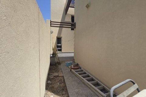 3 bedrooms Townhouse in Ras Al Khaimah, UAE No. 184057 17