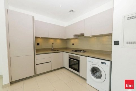 2 bedrooms Apartment in Dubai, UAE No. 151569 10
