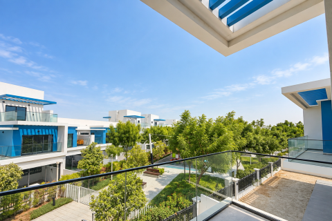 Villa de 6 dormitorios en Damac Lagoons, UAE No. 221203 20