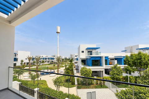 Villa de 6 dormitorios en Damac Lagoons, UAE No. 221203