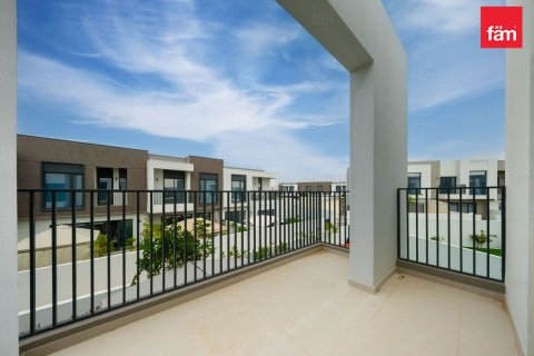 Villa de 4 dormitorios en Dubai, UAE No. 213891 13