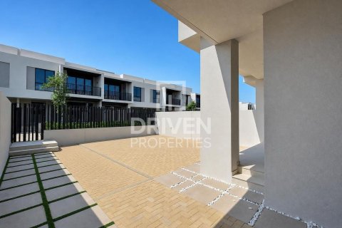 Townhouse de 3 dormitorios en Jebel Ali, UAE No. 215063 27