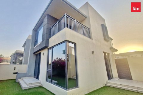 Villa de 4 chambres à Dubai Hills Estate, UAE No. 222219