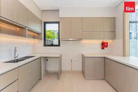 Вилла с 4 спальнями в Al Furjan, ОАЭ №203264 22