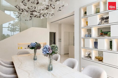 Villa de 7 dormitorios en Jumeirah Islands, UAE No. 205549 23