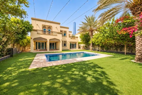 Villa de 5 chambres à Jumeirah Islands, UAE No. 224588 16
