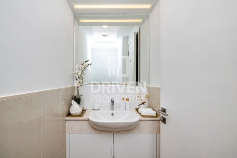 2 bedrooms Apartment in Bellevue Towers, UAE No. 212869 11