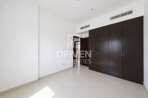 Villa de 3 dormitorios en Bella Casa, UAE No. 223182 6