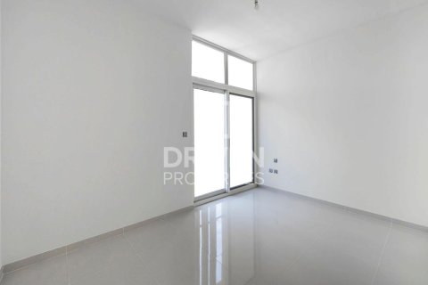 3 bedrooms Townhouse in Dubai, UAE No. 221324 11