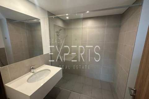 4 bedrooms Villa in Al Shamkha, UAE No. 225073 16