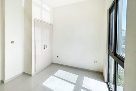 Villa de 3 dormitorios en Dubai, UAE No. 223380 11