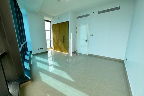 4 غرف نوم شقة في Corniche Road, الإمارات العربية المتحدة رقم 32176 12