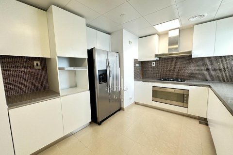 4 غرف نوم شقة في Corniche Road, الإمارات العربية المتحدة رقم 32176 9
