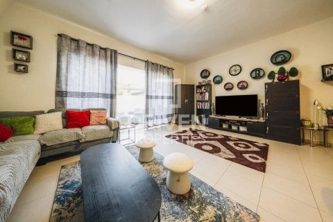 2 bedrooms Apartment in EMAAR South, UAE No. 212080 4