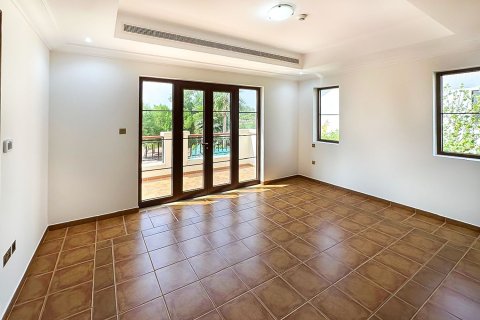 Villa de 5 dormitorios en Jumeirah Golf Estates, UAE No. 215426 22
