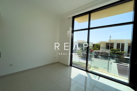 3 bedrooms Townhouse in Richmond, UAE No. 28923 9