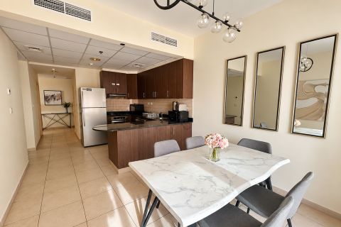 Квартира с 2 спальнями в Elite Residence, ОАЭ №218872 4
