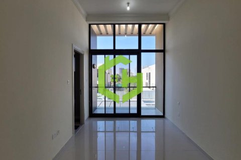 Villa de 3 dormitorios en Flora, UAE No. 35414 5
