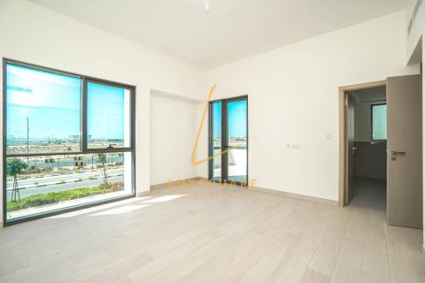 Villa de 4 dormitorios en Al Furjan, UAE No. 224341 15