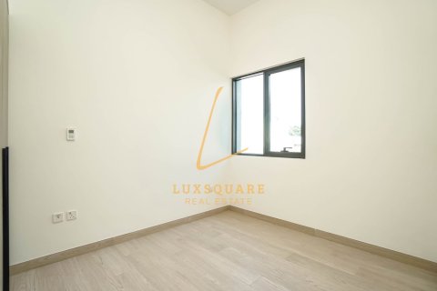 Villa de 4 dormitorios en Al Furjan, UAE No. 224341 17