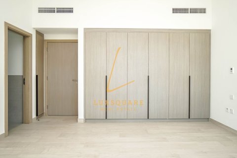 Villa de 4 dormitorios en Al Furjan, UAE No. 224341 14