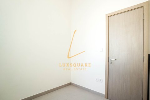 Villa de 4 dormitorios en Al Furjan, UAE No. 224341 11