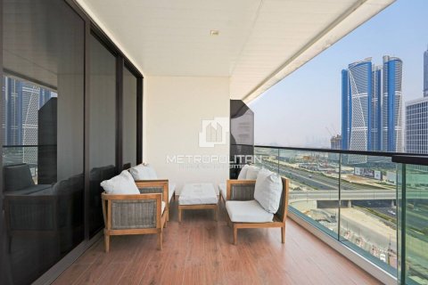 1 bedroom Apartment in Business Bay, UAE No. 128640 12