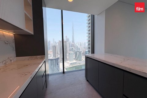 3 bedrooms Apartment in Business Bay, UAE No. 226935 11