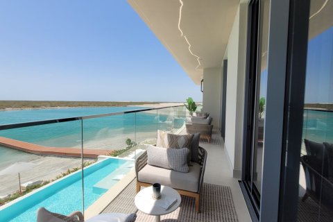 6 bedrooms Villa in Abu Dhabi, UAE No. 208093 10