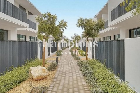 Townhouse de 3 dormitorios en The Valley, UAE No. 162507 5