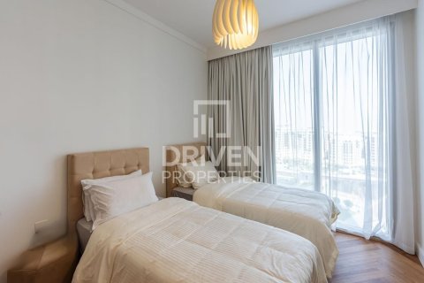 Apartment de 2 dormitorios en Creek Gate, UAE No. 215090 8