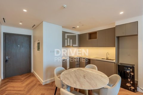 Apartment de 2 dormitorios en Creek Gate, UAE No. 215090 11
