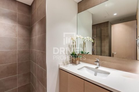 Apartment de 2 dormitorios en Creek Gate, UAE No. 215090 12