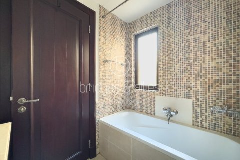 1 bedroom Apartment in Old Town, UAE No. 163945 9