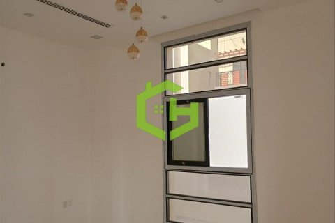 5 bedrooms Villa in Al Yasmeen, UAE No. 105133 14