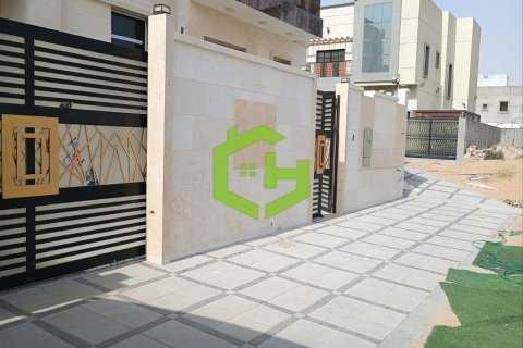 5 bedrooms Villa in Al Yasmeen, UAE No. 105133 13