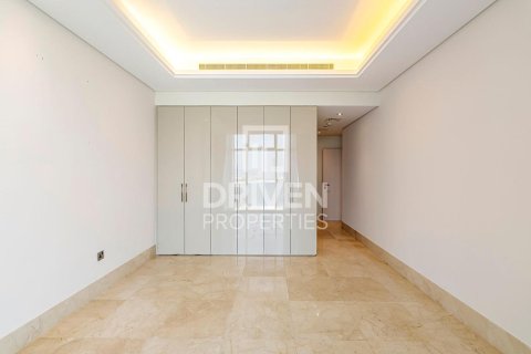 Apartment de 3 dormitorios en The Crescent, UAE No. 217618 16