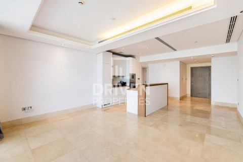 Apartment de 3 dormitorios en The Crescent, UAE No. 217618 5