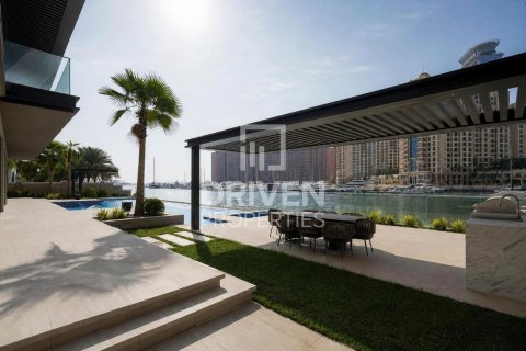 Villa de 6 dormitorios en Palm Jumeirah, UAE No. 206866 4