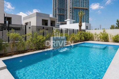 Villa de 5 dormitorios en Dubai, UAE No. 225648 27